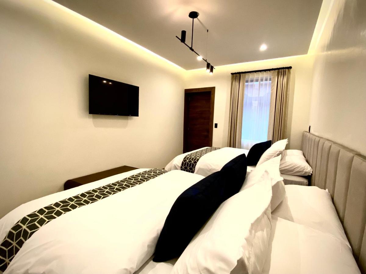 Wanderlot - Hotel Plaza Central Riobamba Eksteriør bilde