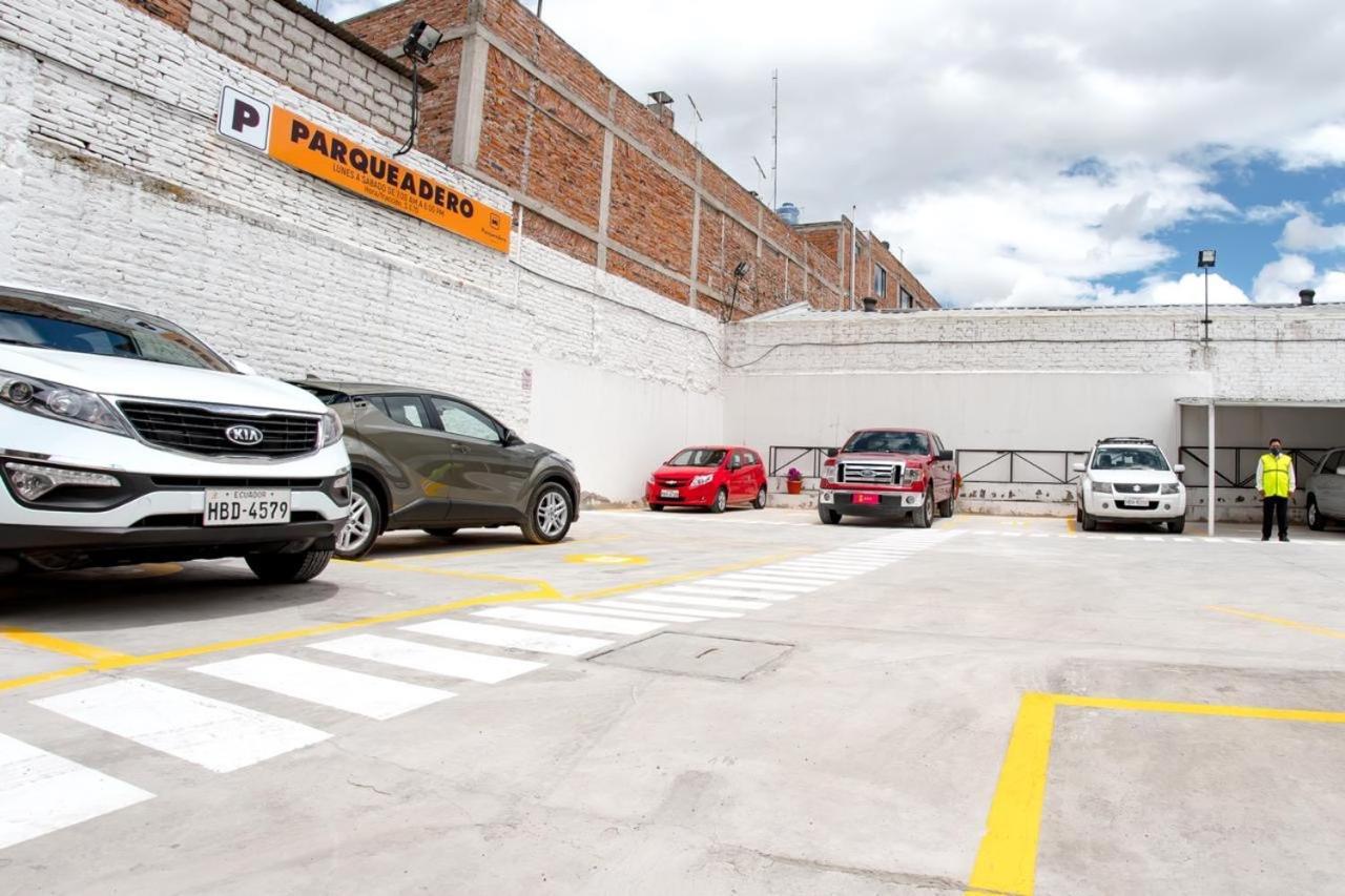 Wanderlot - Hotel Plaza Central Riobamba Eksteriør bilde