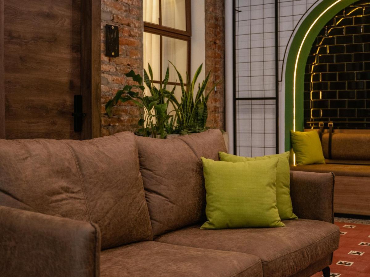 Wanderlot - Hotel Plaza Central Riobamba Eksteriør bilde