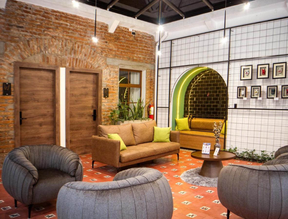 Wanderlot - Hotel Plaza Central Riobamba Eksteriør bilde