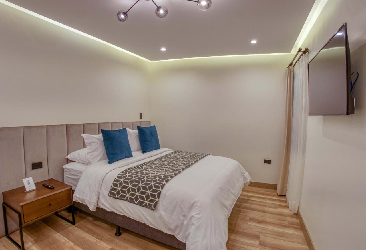 Wanderlot - Hotel Plaza Central Riobamba Eksteriør bilde